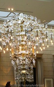 Chandelier style lamp