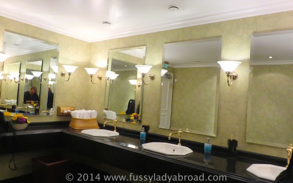 bathroom hessischer hof